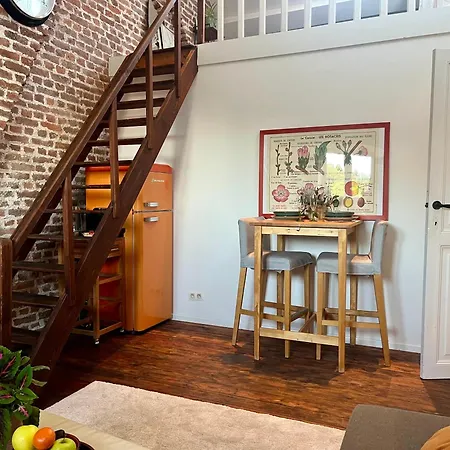 Cosy La Citadelle Private Duplex Homestay *